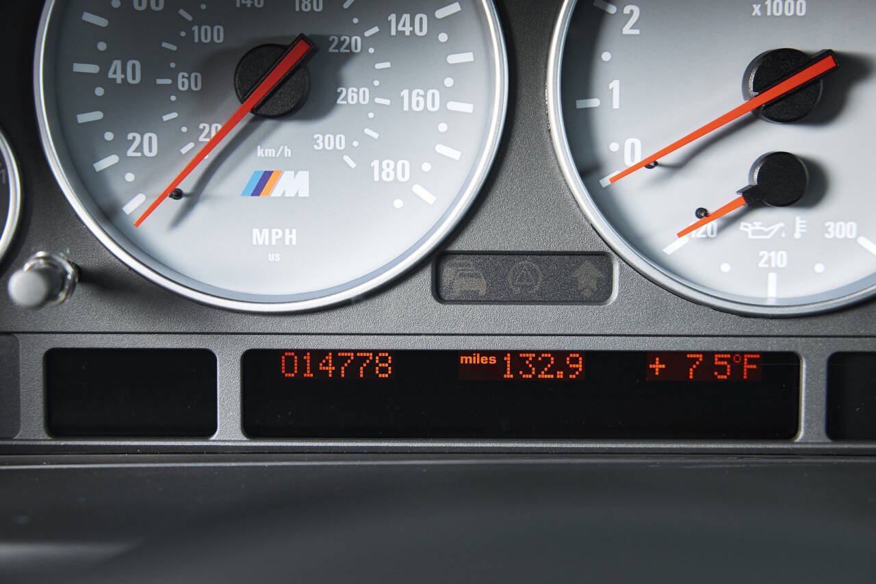 Used 2003 BMW M5 RWD image 57
