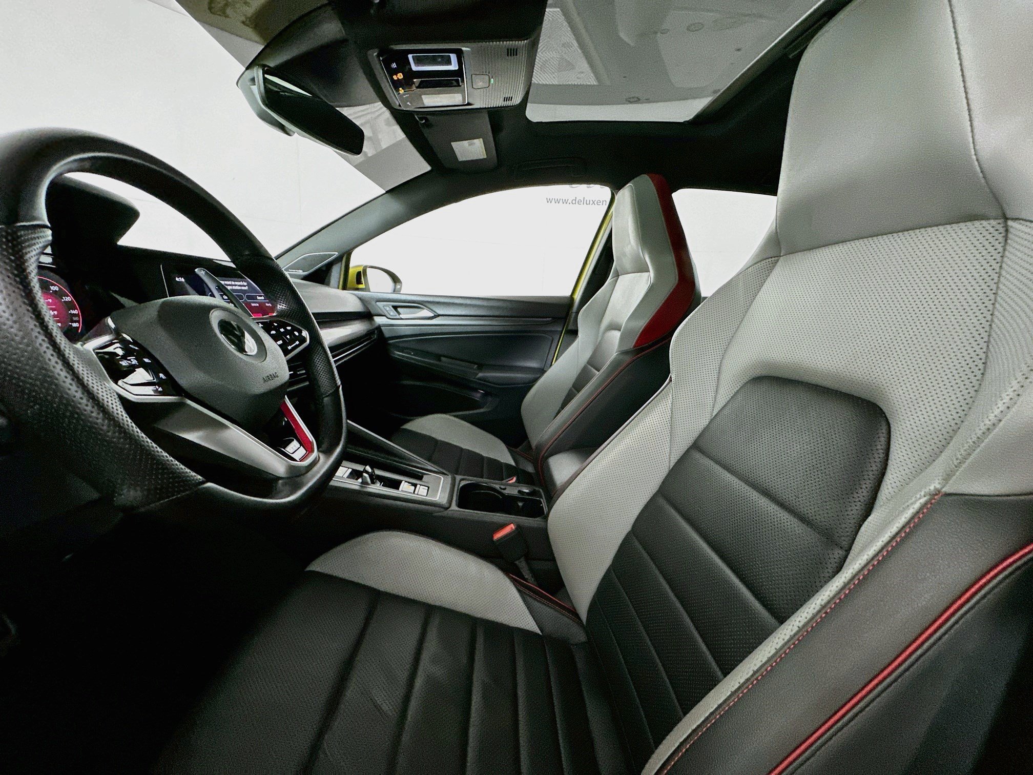 Used 2022 Volkswagen GTI Autobahn FWD image 19