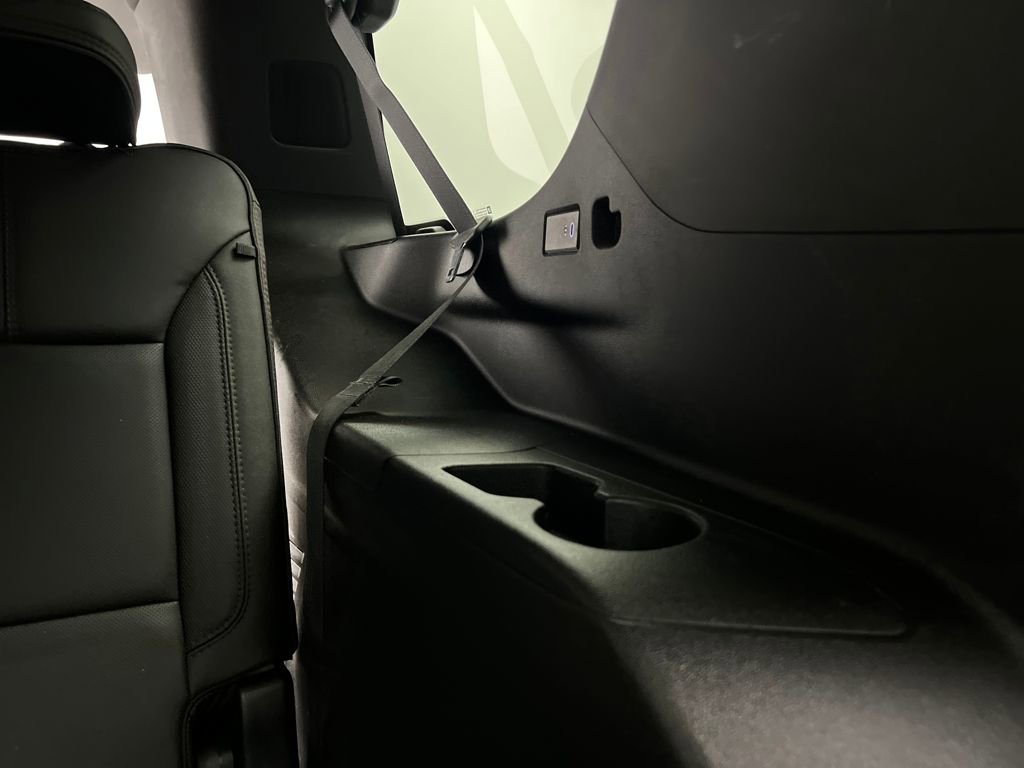 Used 2023 Chevrolet Tahoe RST image 33