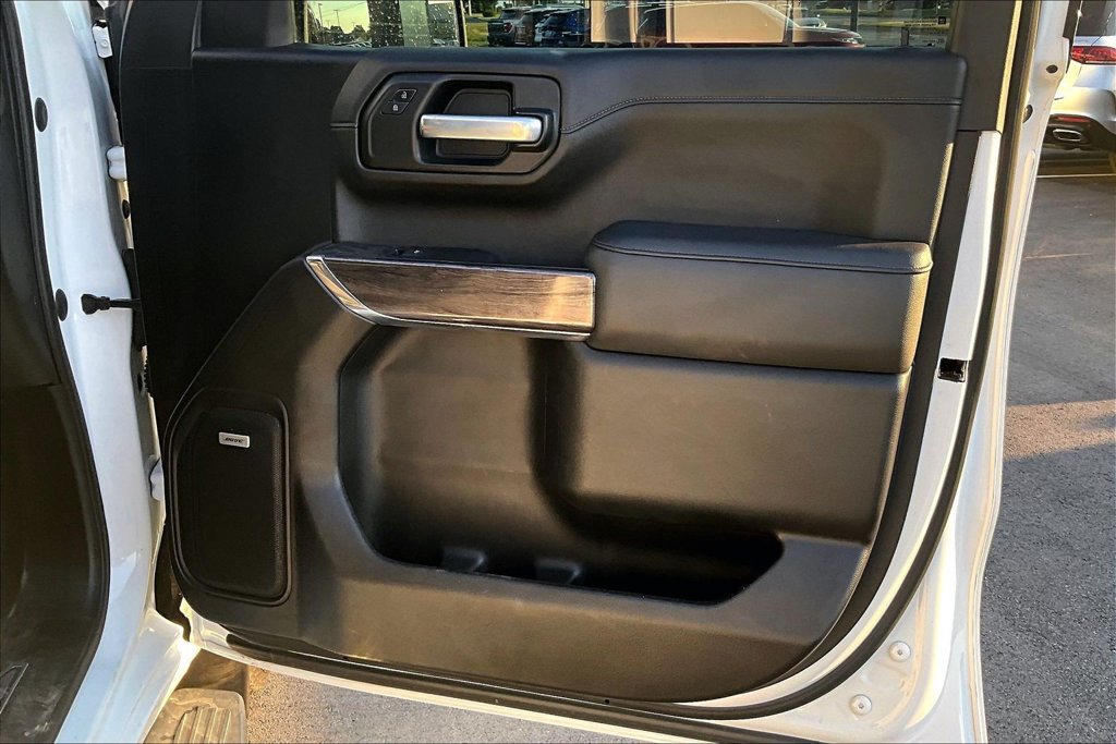 Used 2021 Chevrolet Silverado 1500 LTZ w/ Technology Package AWD/4WD image 23