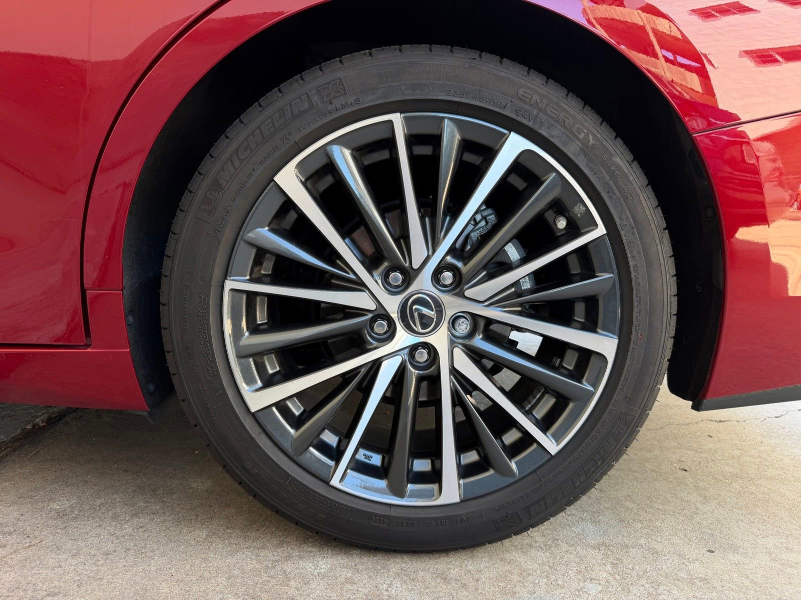 Used 2025 Lexus ES 350 w/ Premium Package image 23