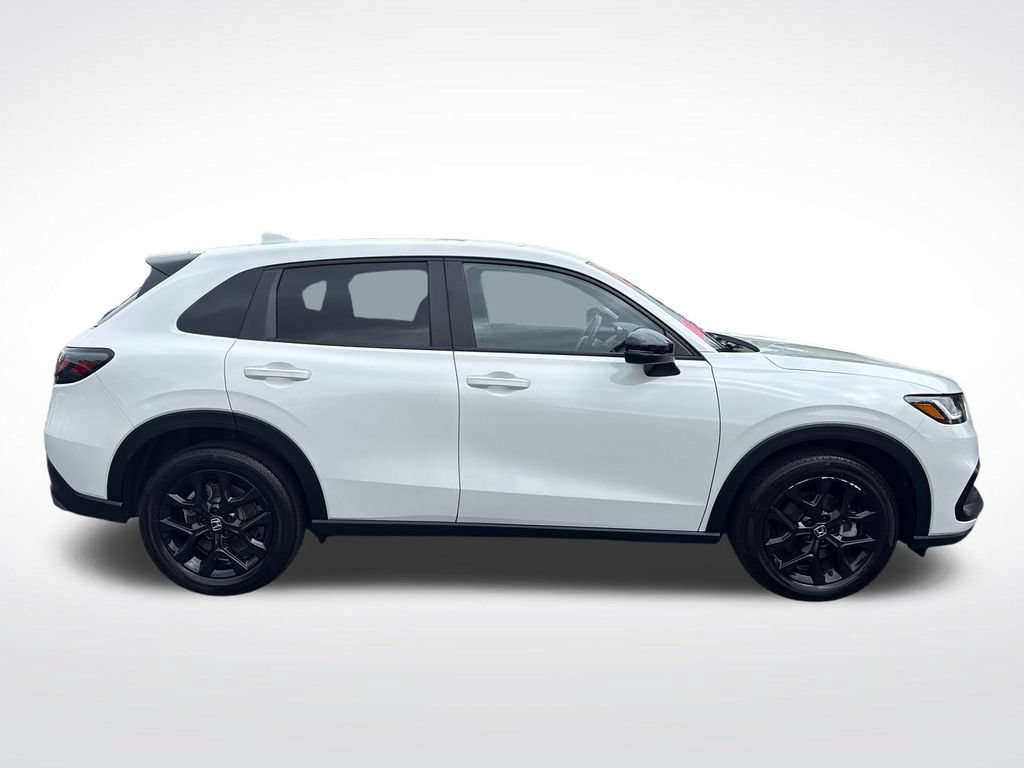 Used 2024 Honda HR-V Sport image 6
