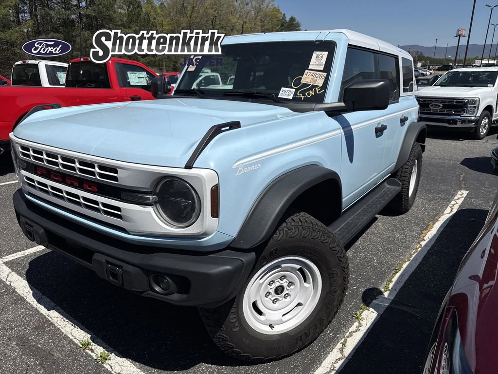 Used 2025 Ford Bronco Heritage Edition image 1