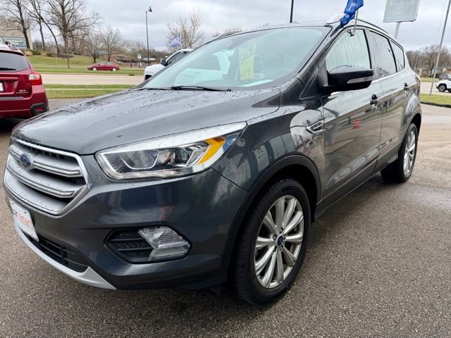 Used 2017 Ford Escape Titanium image 4