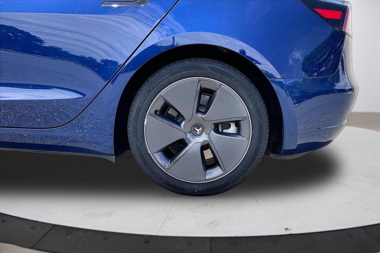 Used 2021 Tesla Model 3 Standard Range Plus RWD image 37