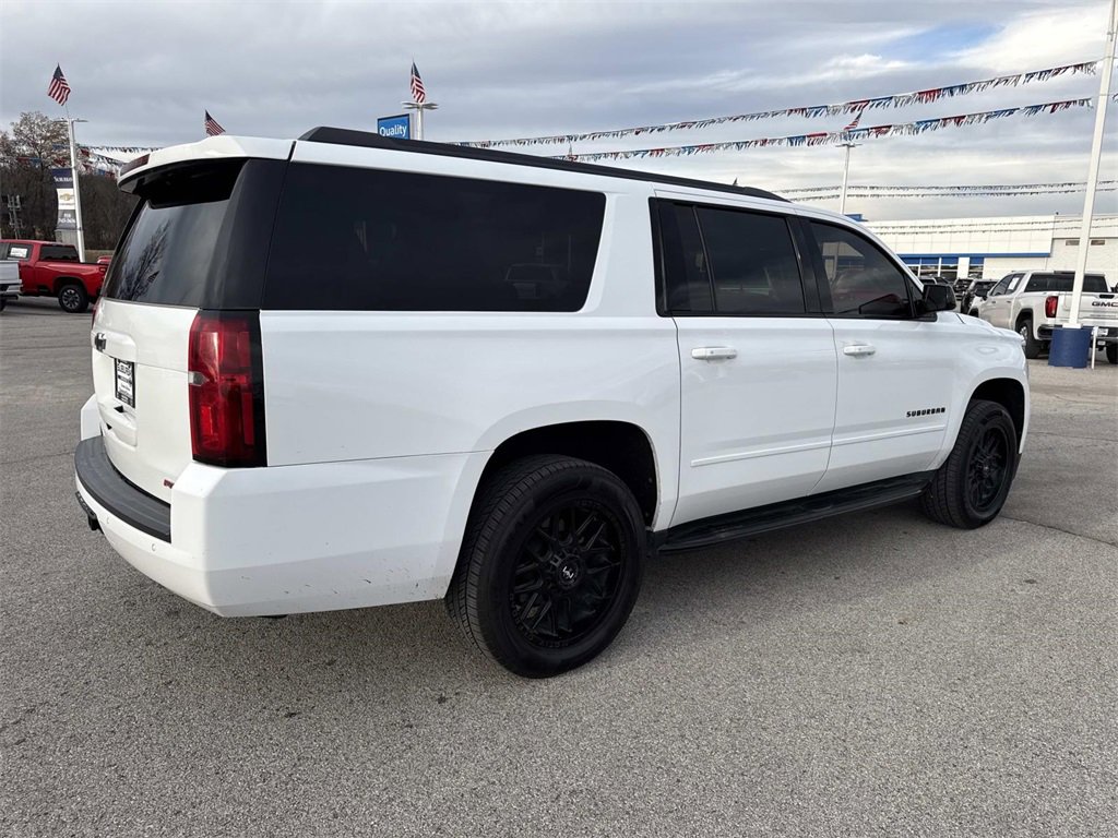 Used 2020 Chevrolet Suburban Premier image 7
