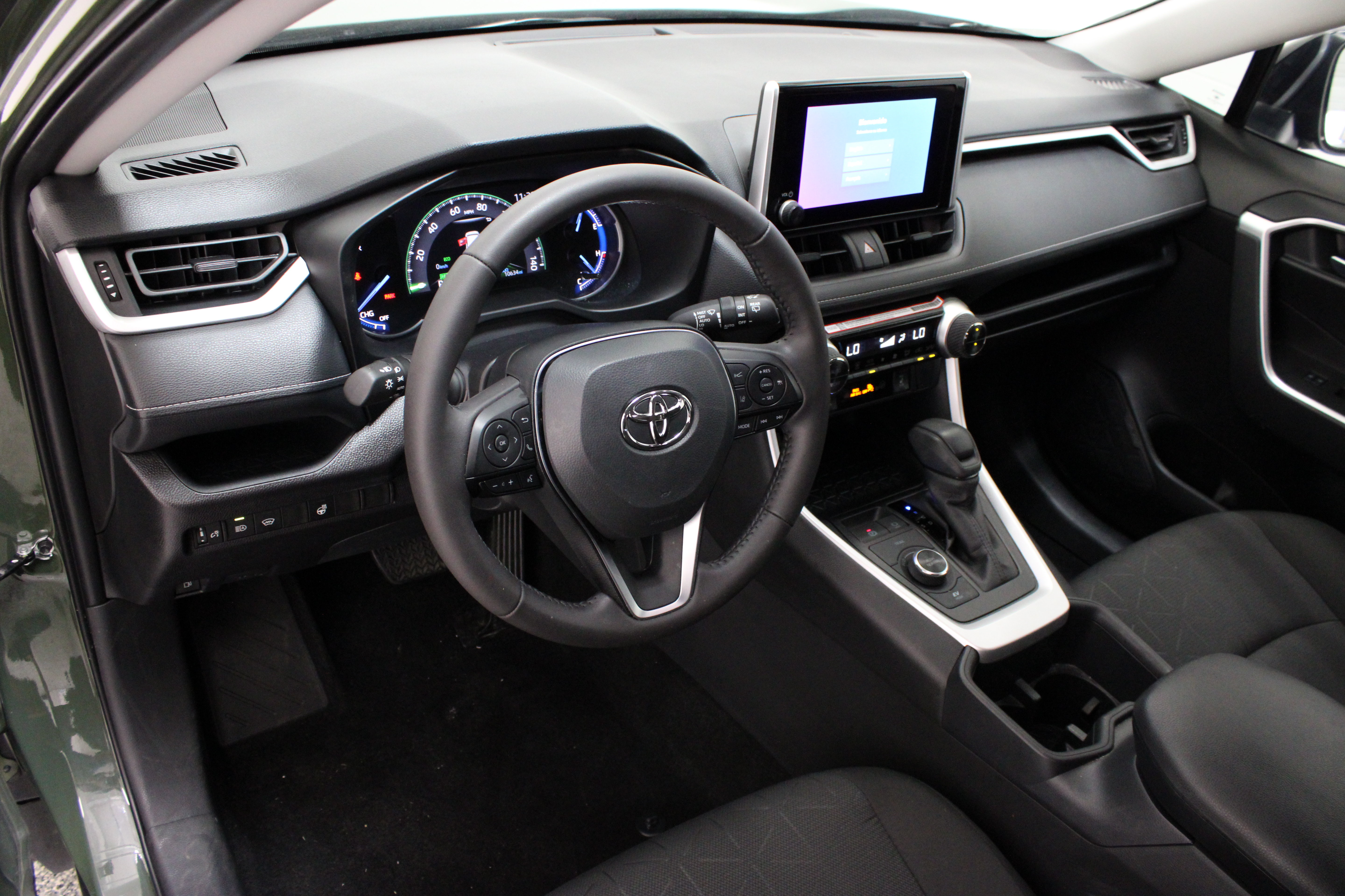 Used 2025 Toyota RAV4 Woodland Edition w/ Weather Package AWD/4WD image 13