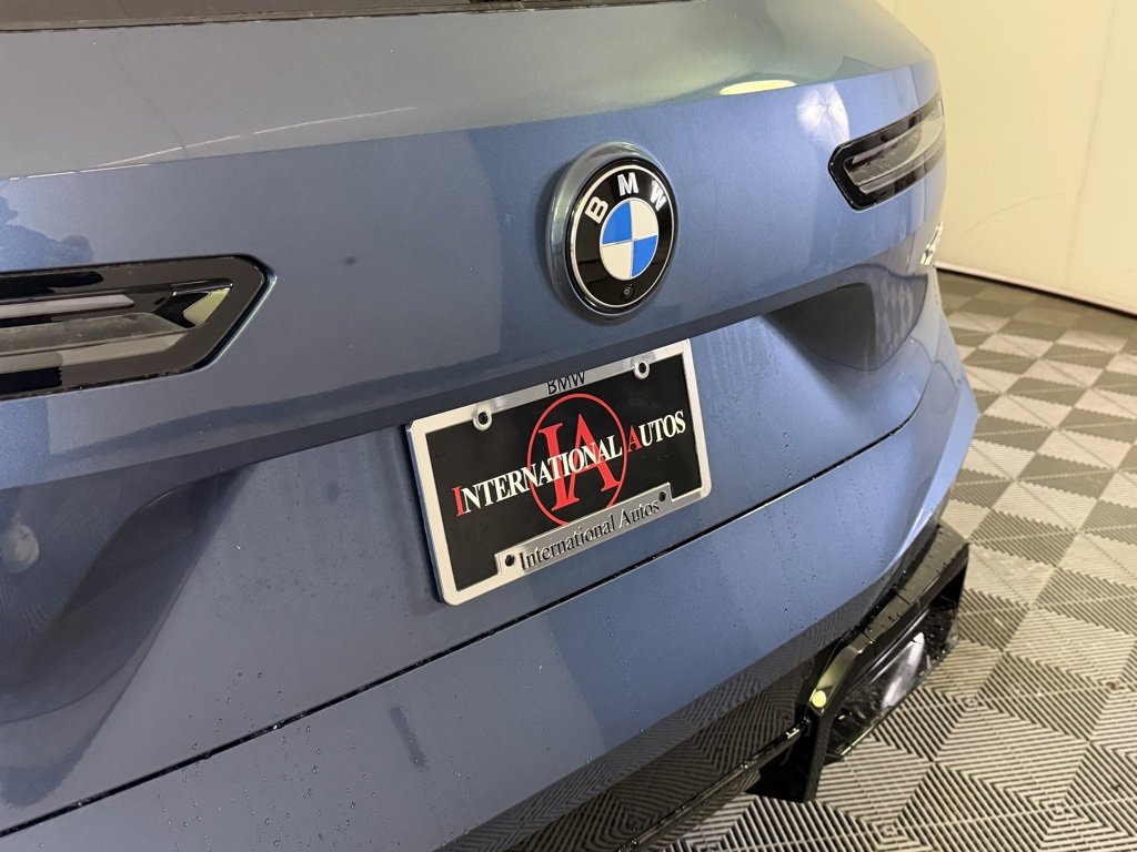 New 2026 BMW iX xDrive45 w/ M Sport Package image 14