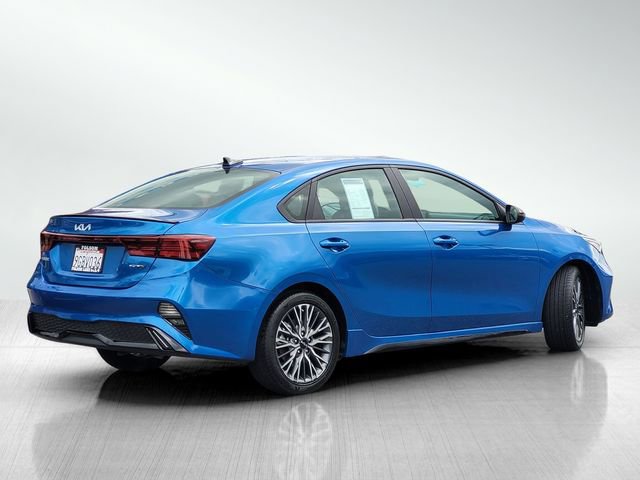 Used 2023 Kia Forte GT-Line w/ GT-Line Premium Package FWD image 4