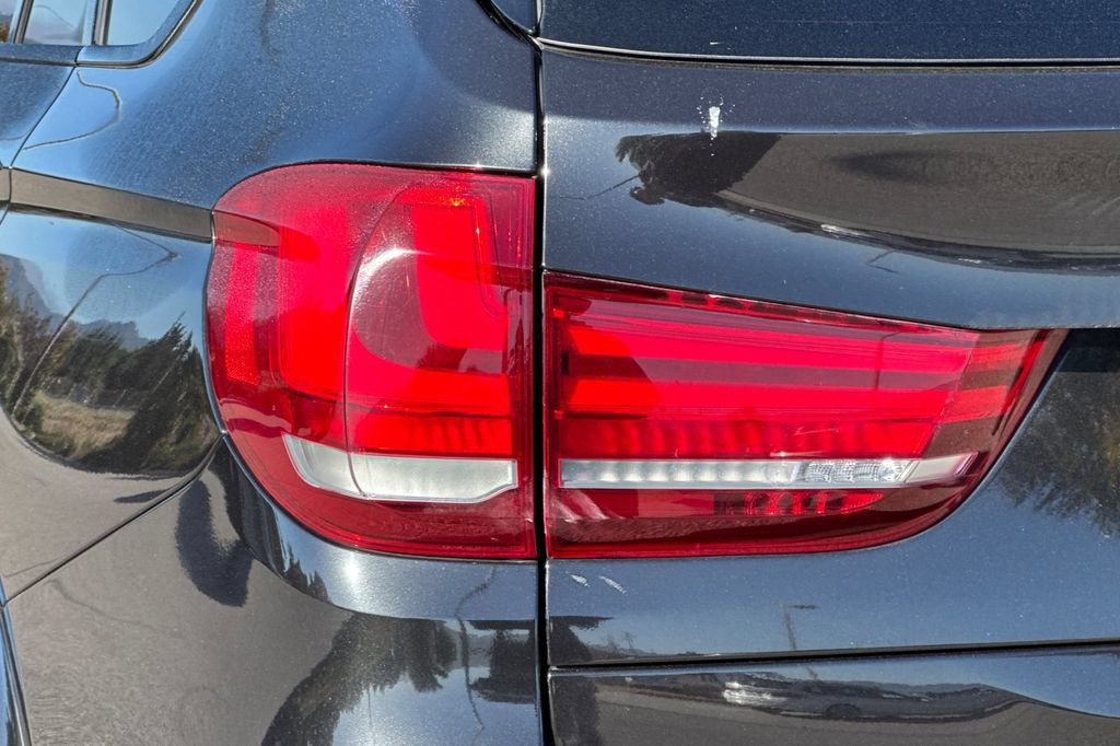 Used 2018 BMW X5 xDrive40e w/ M Sport Package AWD/4WD image 32