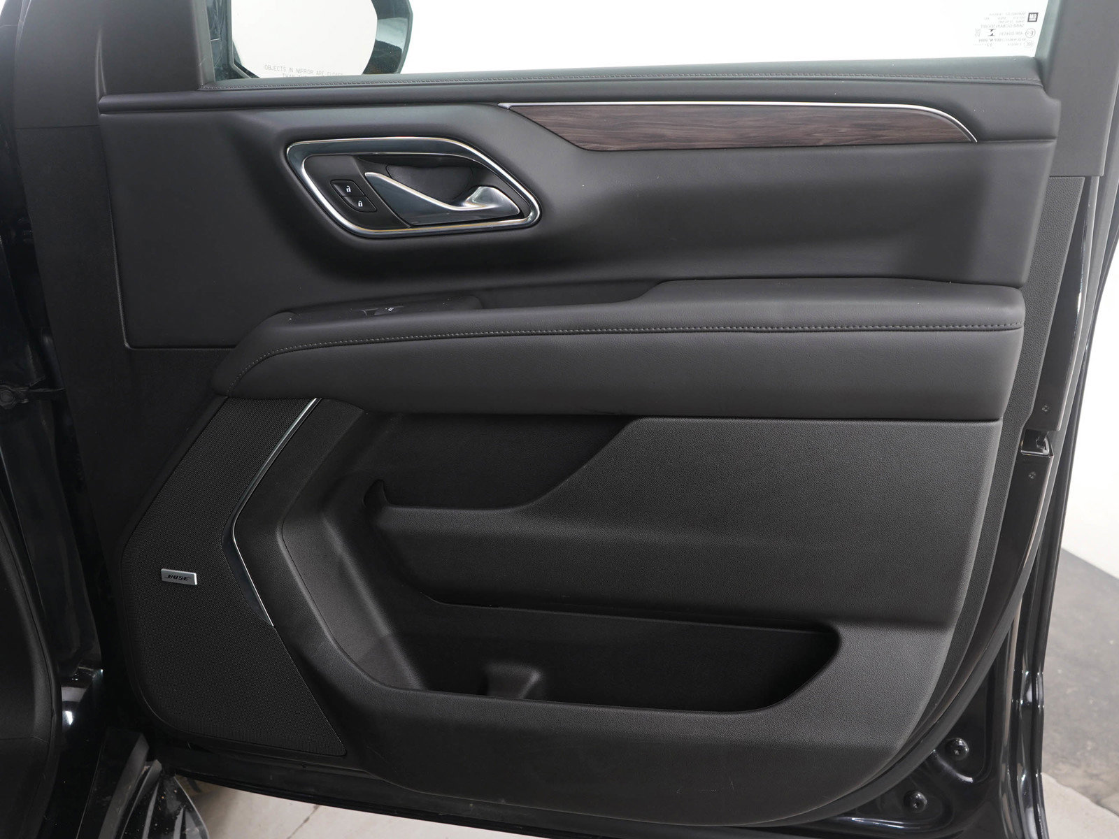 Used 2023 Chevrolet Suburban LT image 12