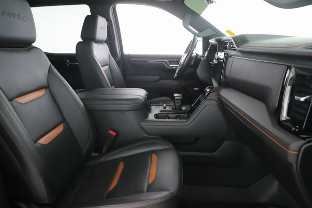 Used 2023 GMC Sierra 1500 AT4 w/ Technology Package image 32