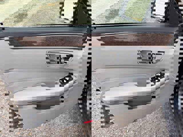 Used 2014 Mercedes-Benz E 350 Sedan w/ Premium 1 Package image 33