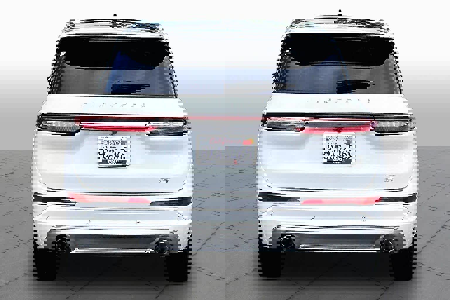 Used 2020 Lincoln Corsair Reserve w/ Equipment Group 201A image 4