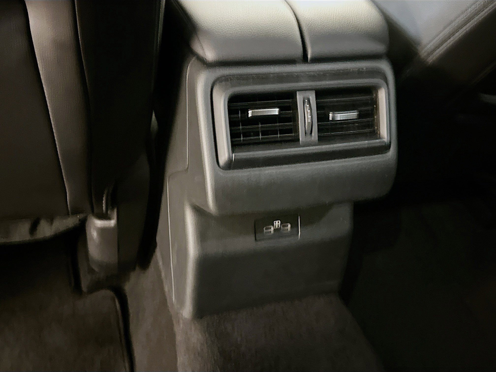 Used 2025 MAZDA CX-50 AWD 2.5 S w/ Premium Package image 29