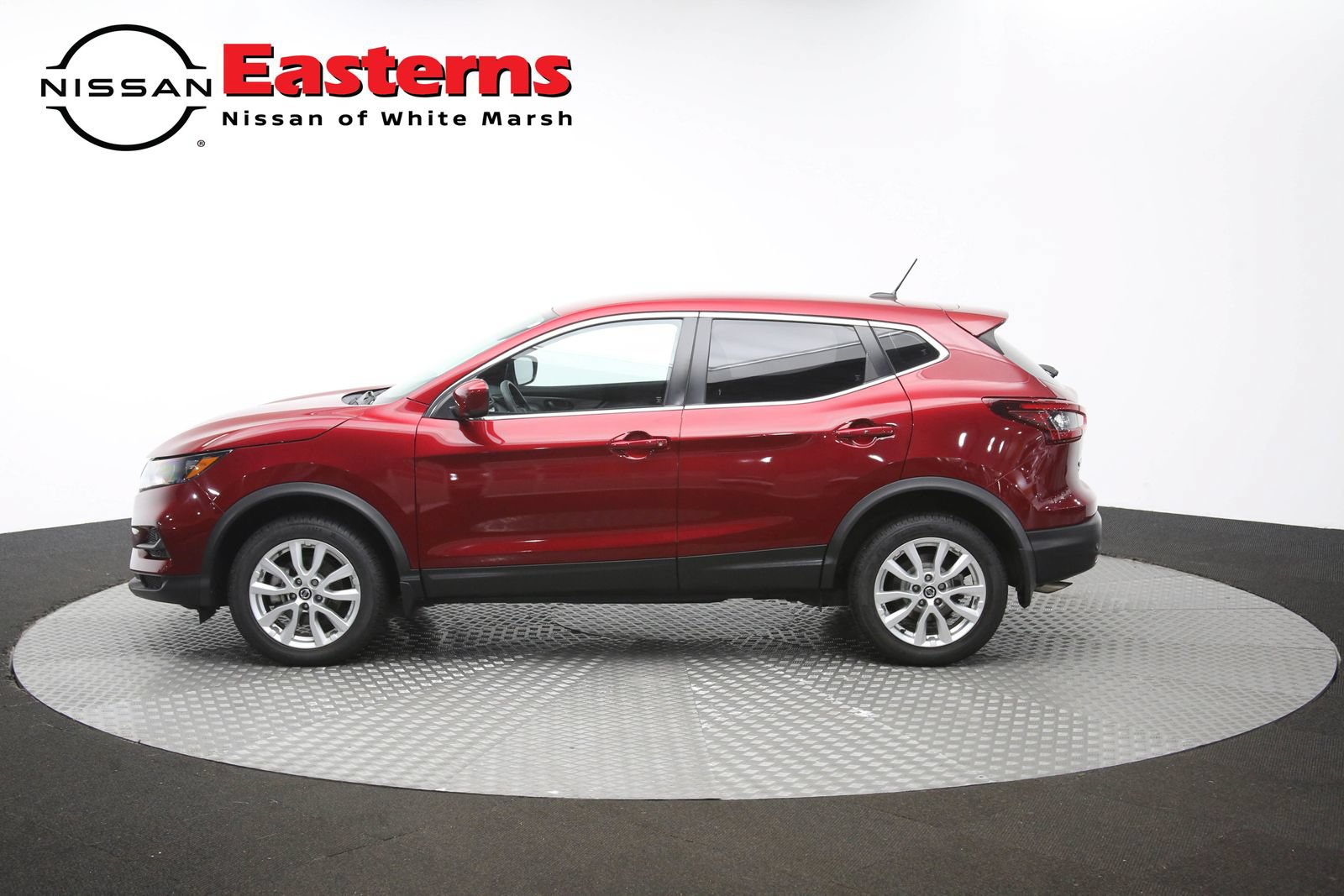 Used 2020 Nissan Rogue Sport S w/ Appearance Package FWD image 57