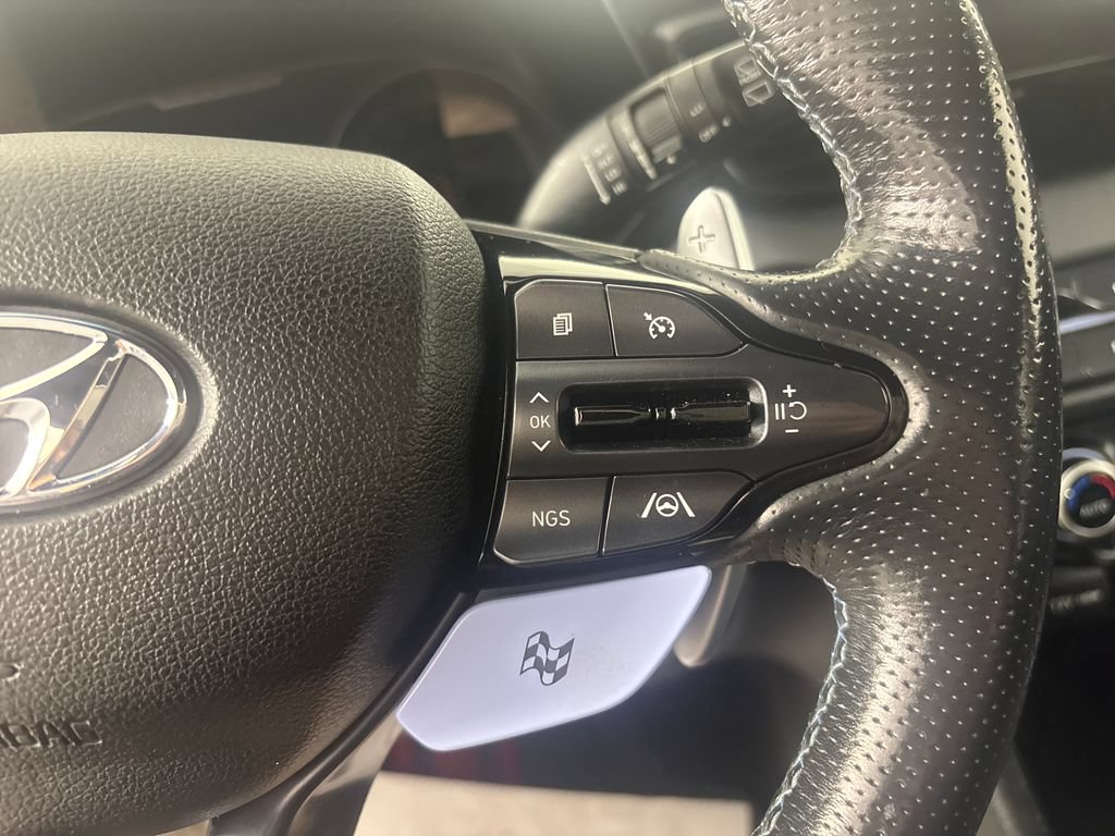 Used 2022 Hyundai Veloster N FWD image 19