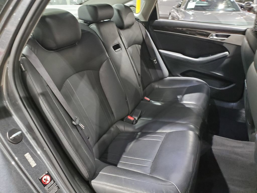 Used 2018 Genesis G80 3.8 image 18