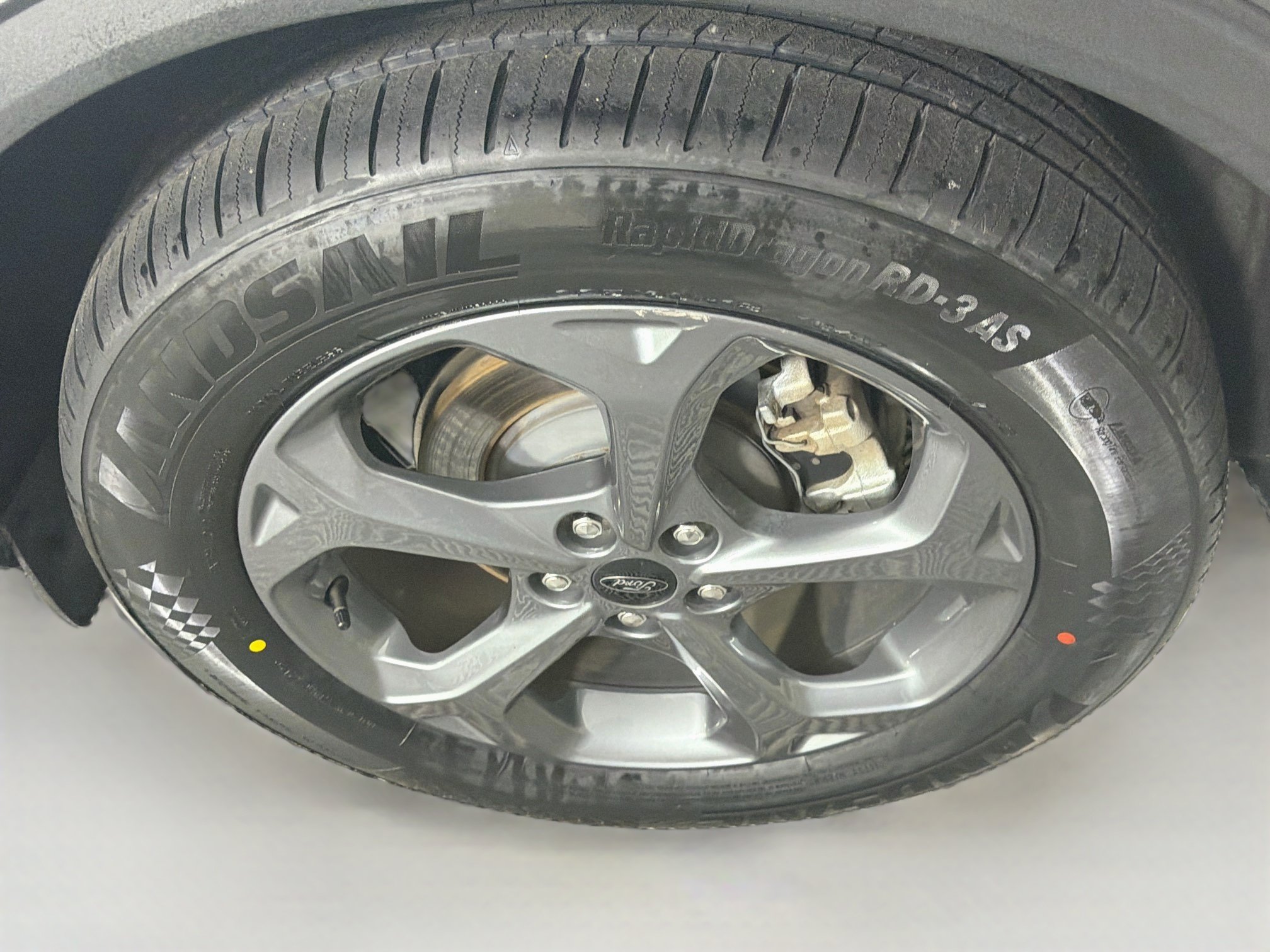 Used 2025 Ford Escape ST-Line FWD image 11