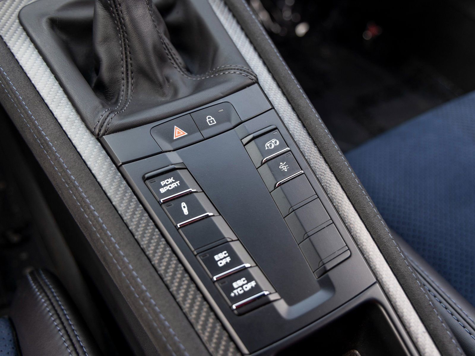 Used 2023 Porsche 718 Cayman GT4 RS RWD image 49