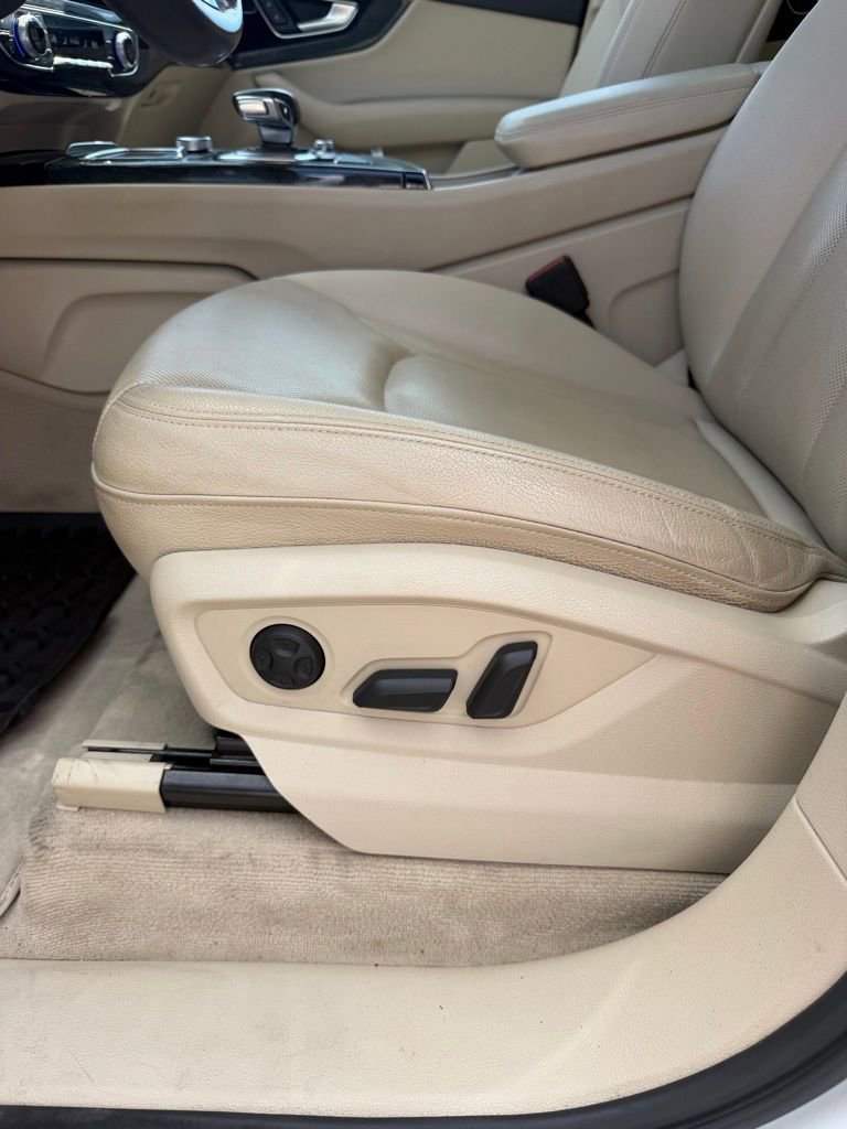 Used 2019 Audi Q7 3.0T Prestige w/ Prestige Package image 15