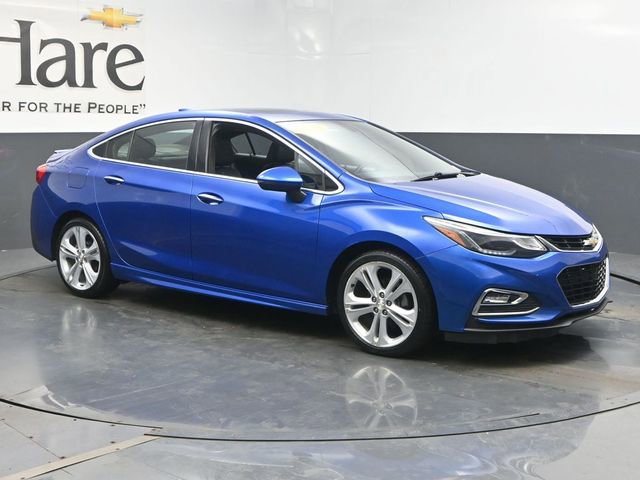 Used 2018 Chevrolet Cruze Premier FWD image 6