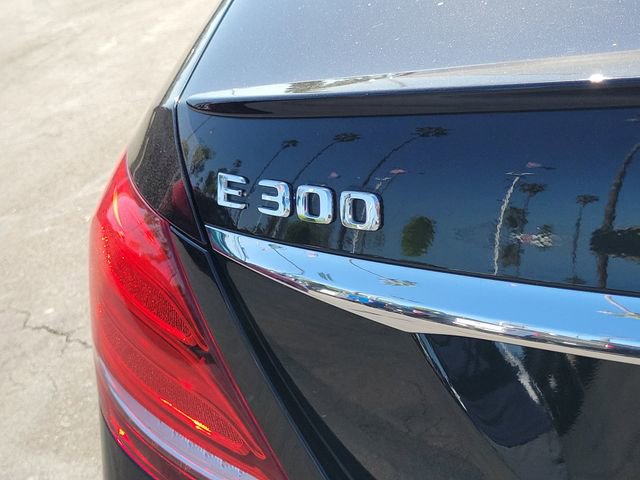 Used 2019 Mercedes-Benz E 300 image 24