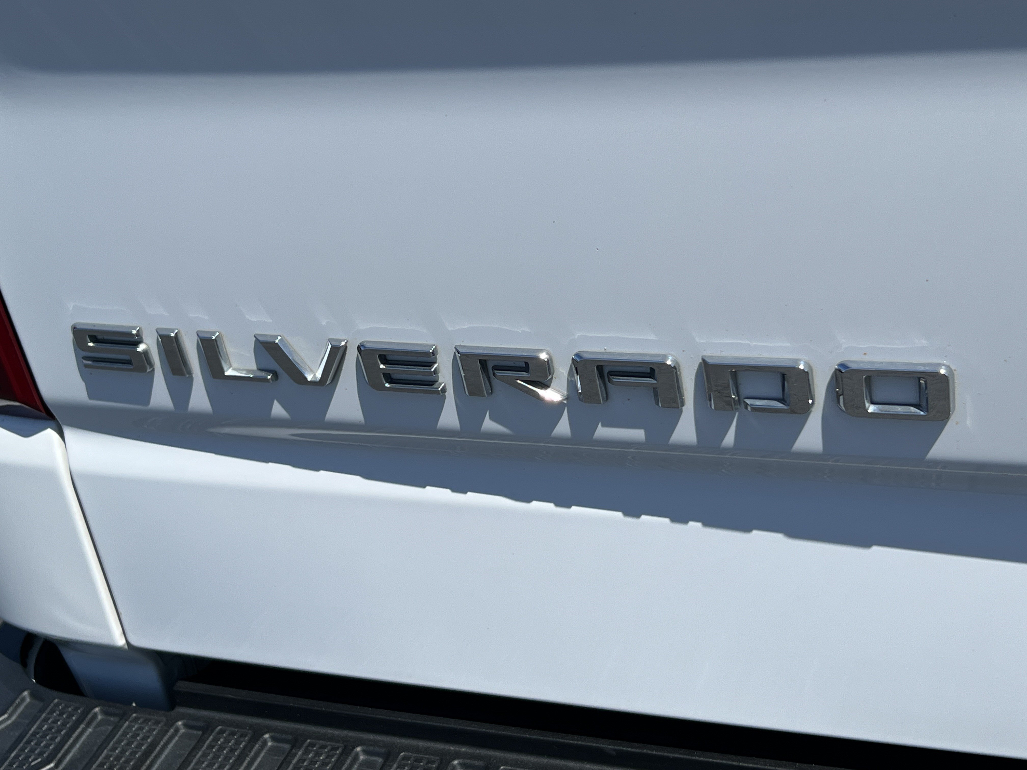 Used 2021 Chevrolet Silverado 1500 RST AWD/4WD image 9