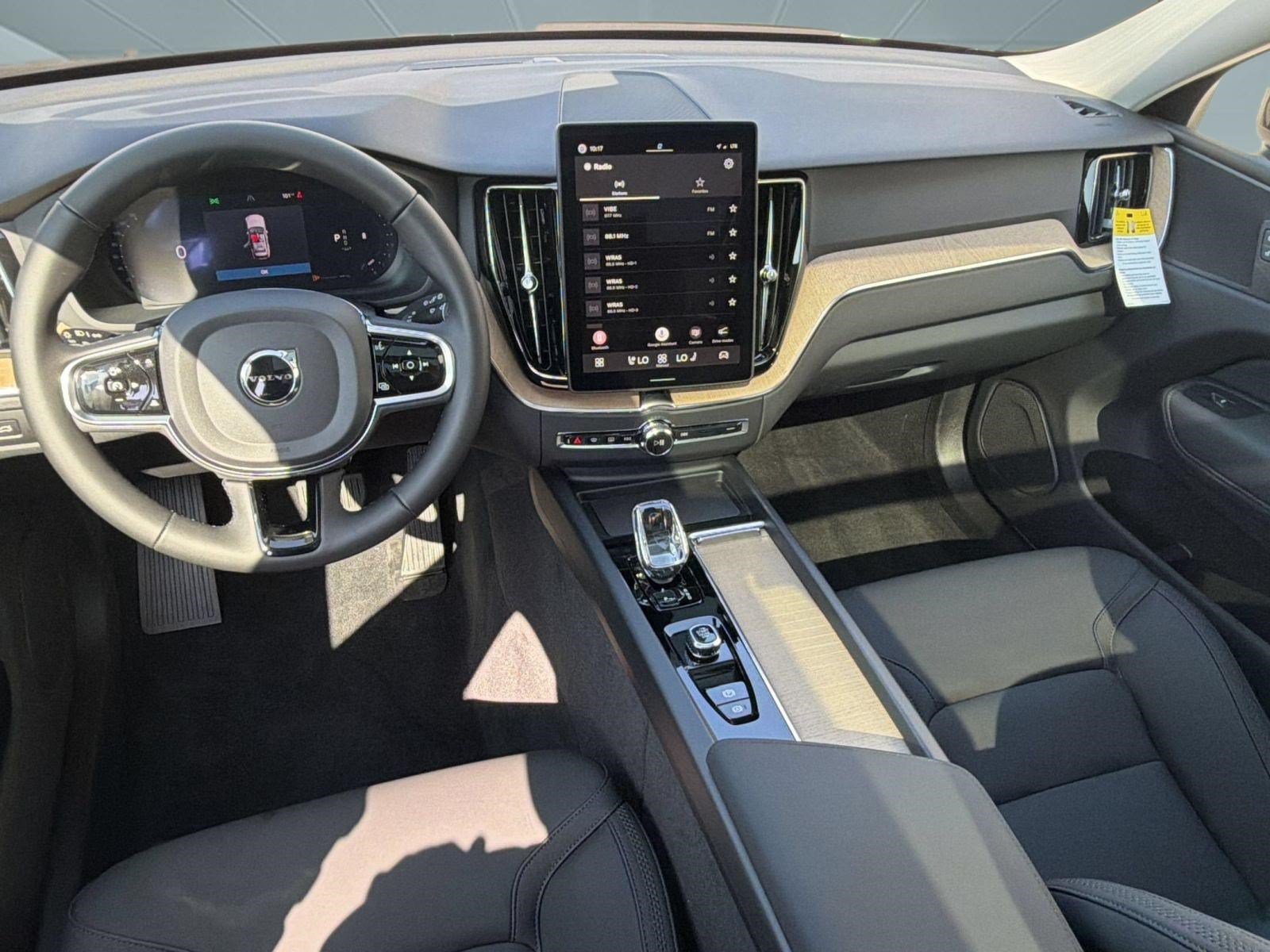 New 2026 Volvo XC60 B5 Plus w/ Climate Package AWD/4WD image 14