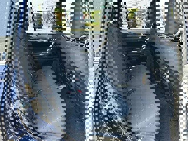 Used 2023 Lexus GX 460 Premium image 11