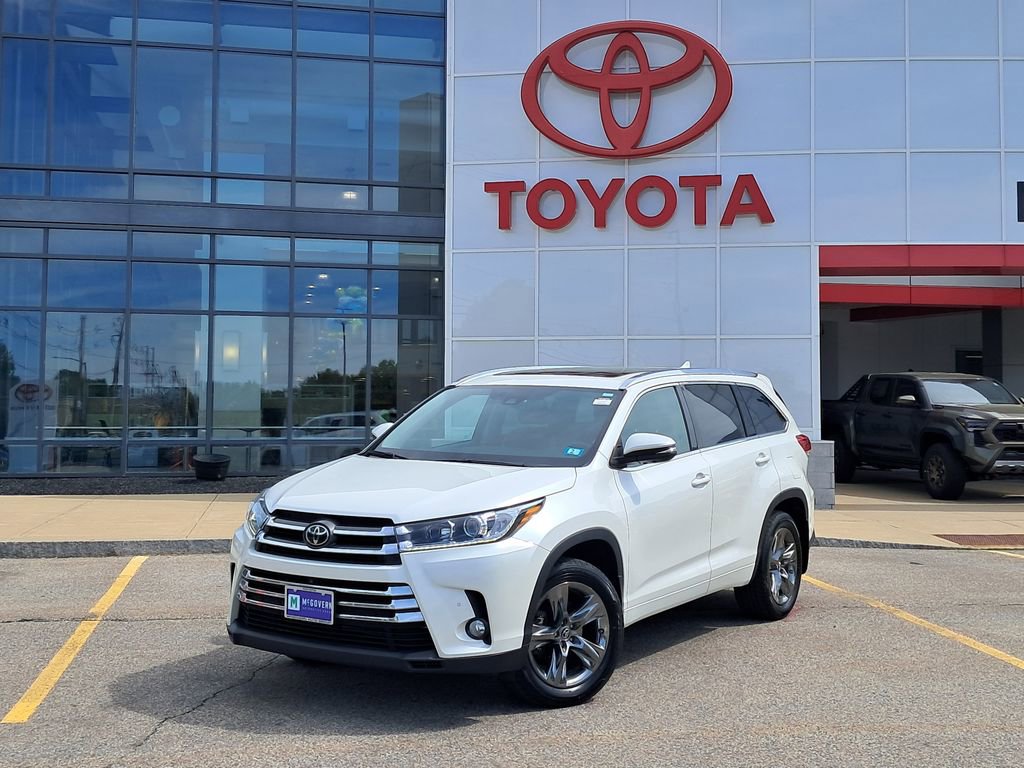 Used 2018 Toyota Highlander Limited Platinum AWD/4WD image 1
