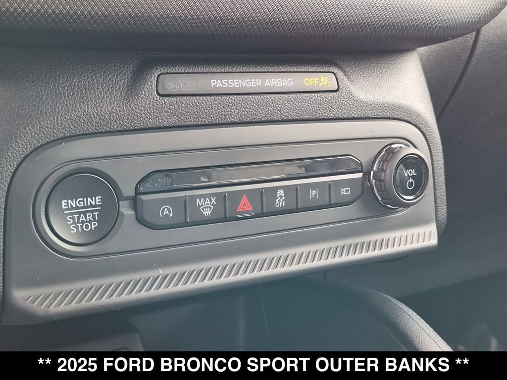 Used 2025 Ford Bronco Sport Outer Banks w/ Outer Banks Tech Package+ AWD/4WD image 24