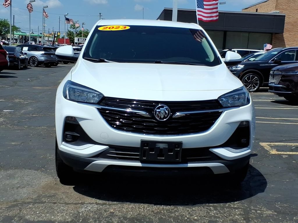 Used 2023 Buick Encore GX Preferred w/ Cold Weather Comfort Package AWD/4WD image 2