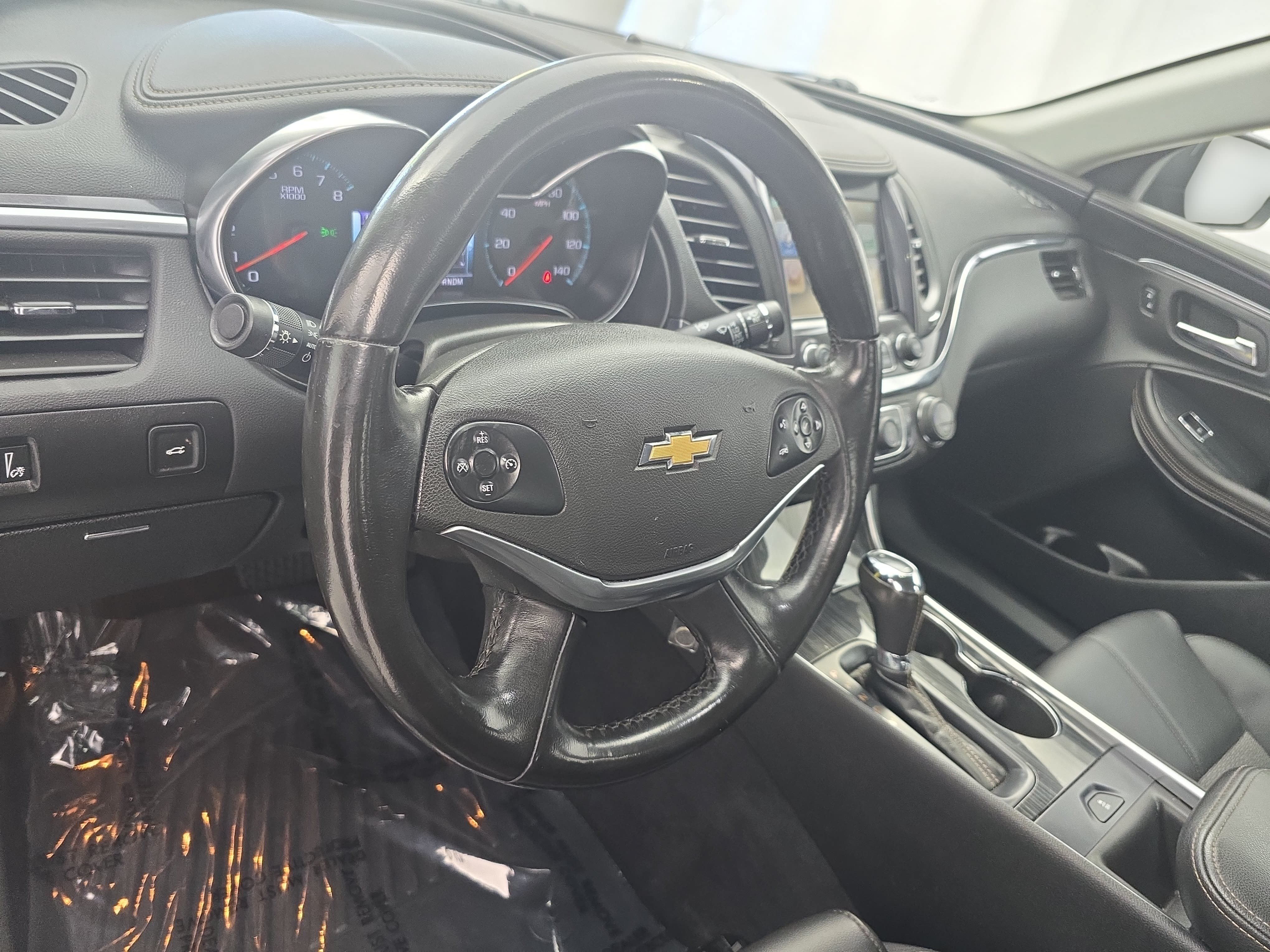 Used 2017 Chevrolet Impala LT FWD image 15