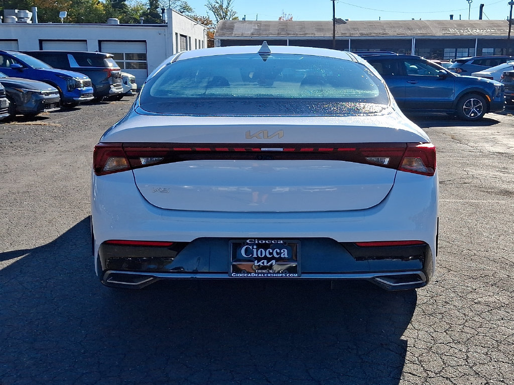 Used 2023 Kia K5 LXS FWD image 9