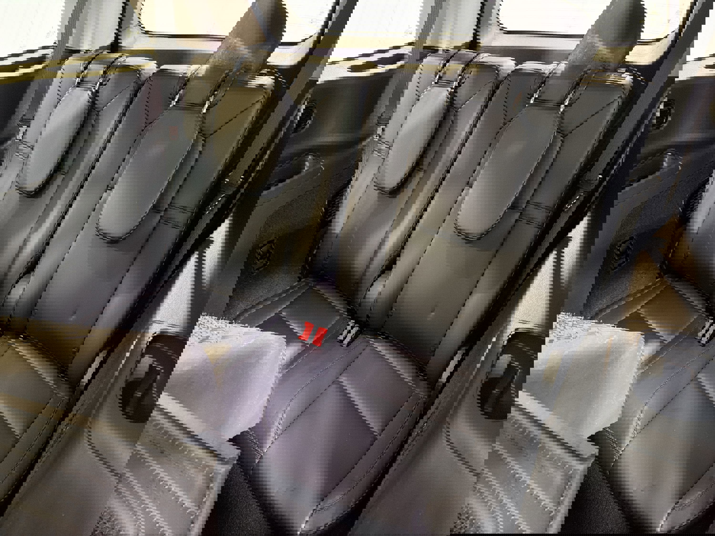 Used 2022 Lincoln Aviator AWD w/ Premium Package image 26