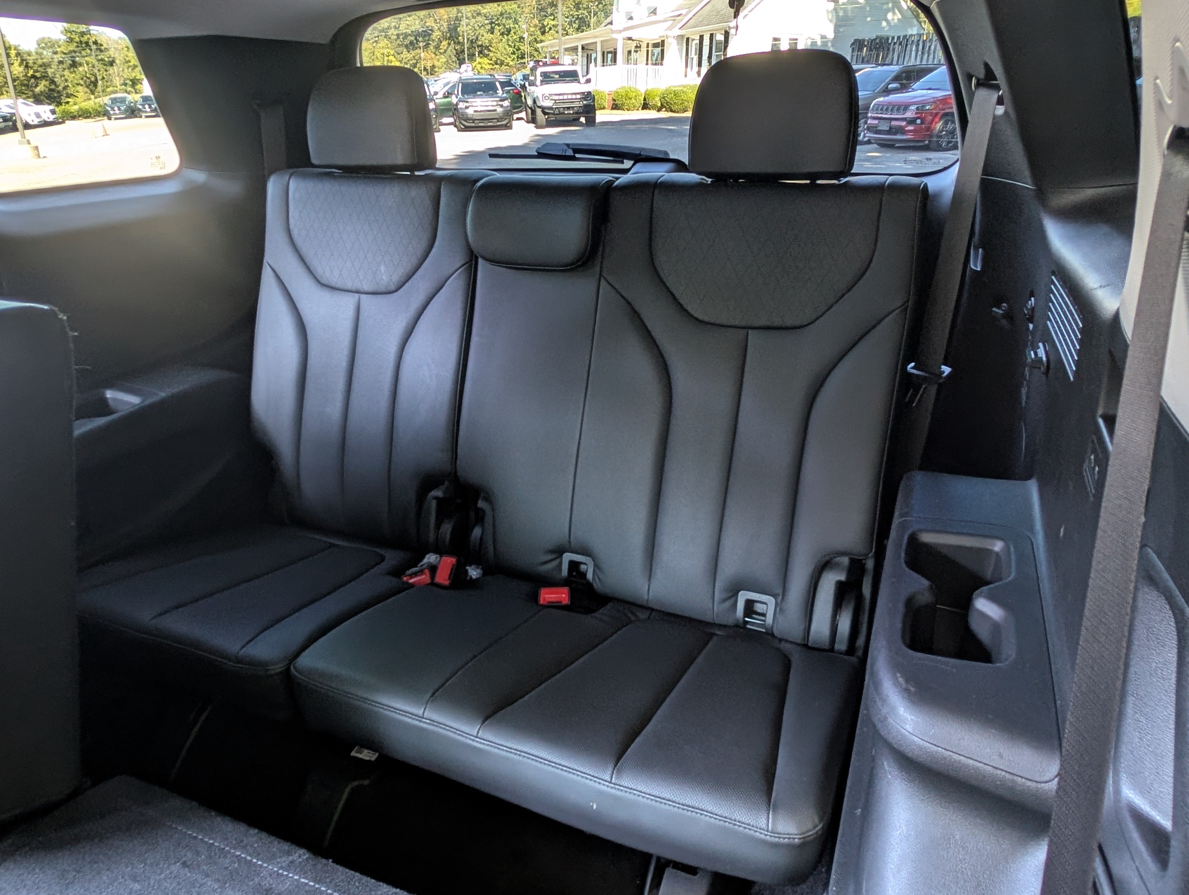 Used 2021 Hyundai Palisade SEL w/ Cargo Package AWD/4WD image 19