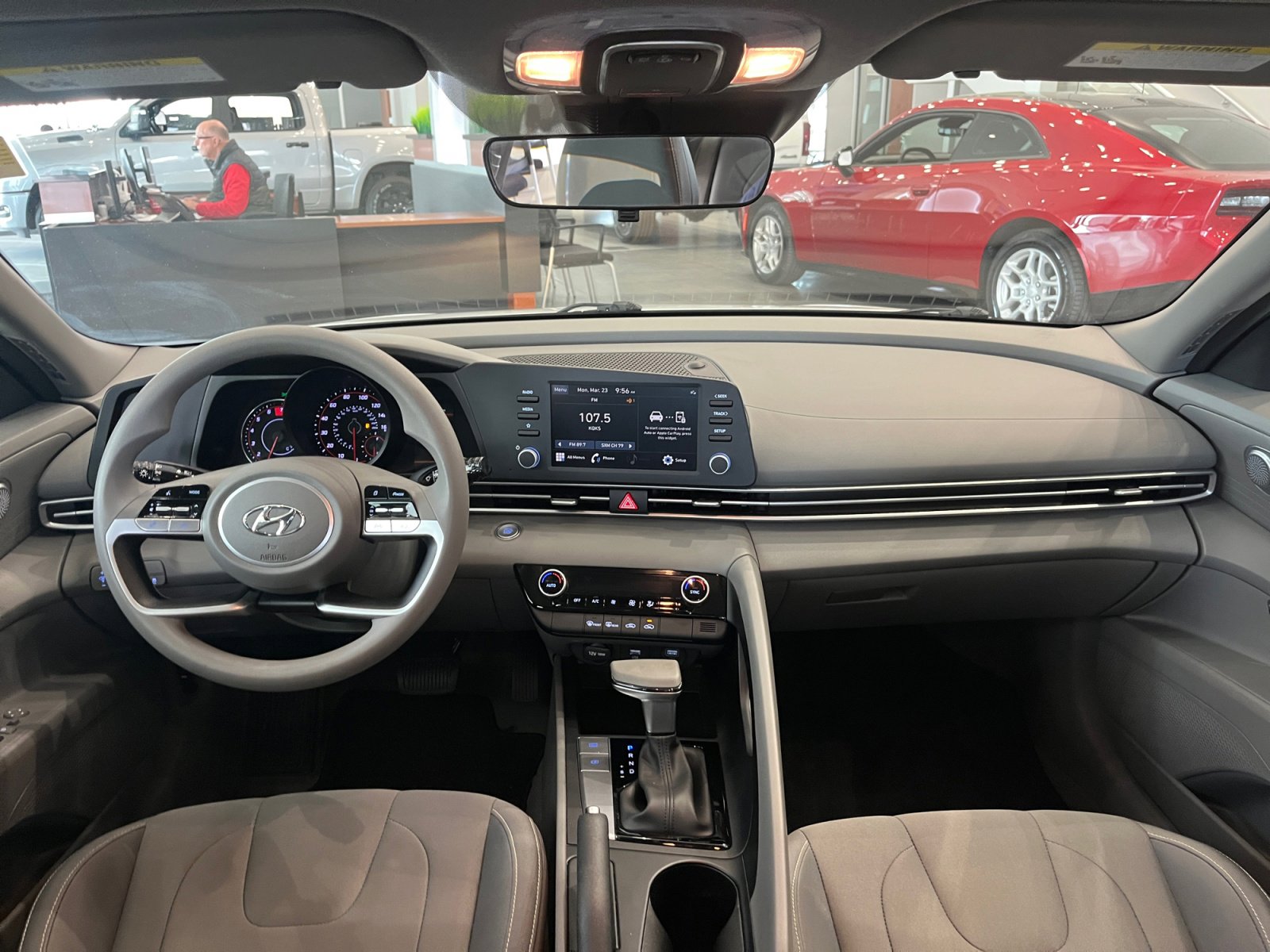 Used 2023 Hyundai Elantra SEL image 16