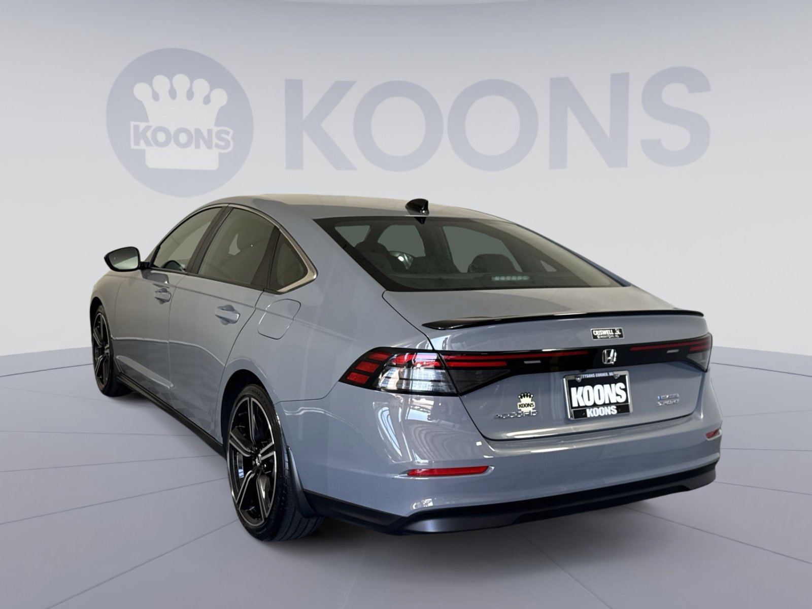 Used 2023 Honda Accord Sport image 4