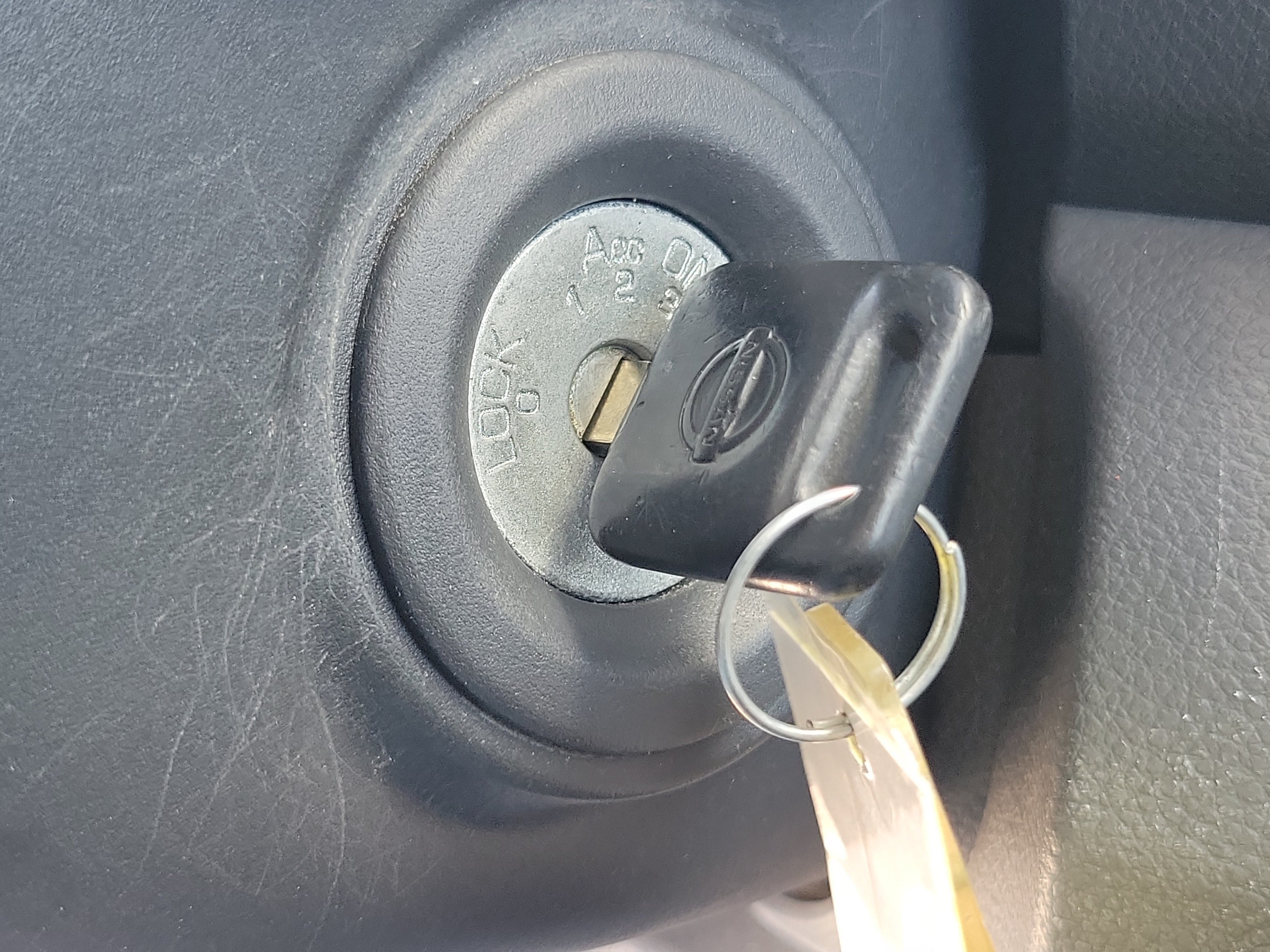 Used 2020 Nissan NV200 S FWD image 19