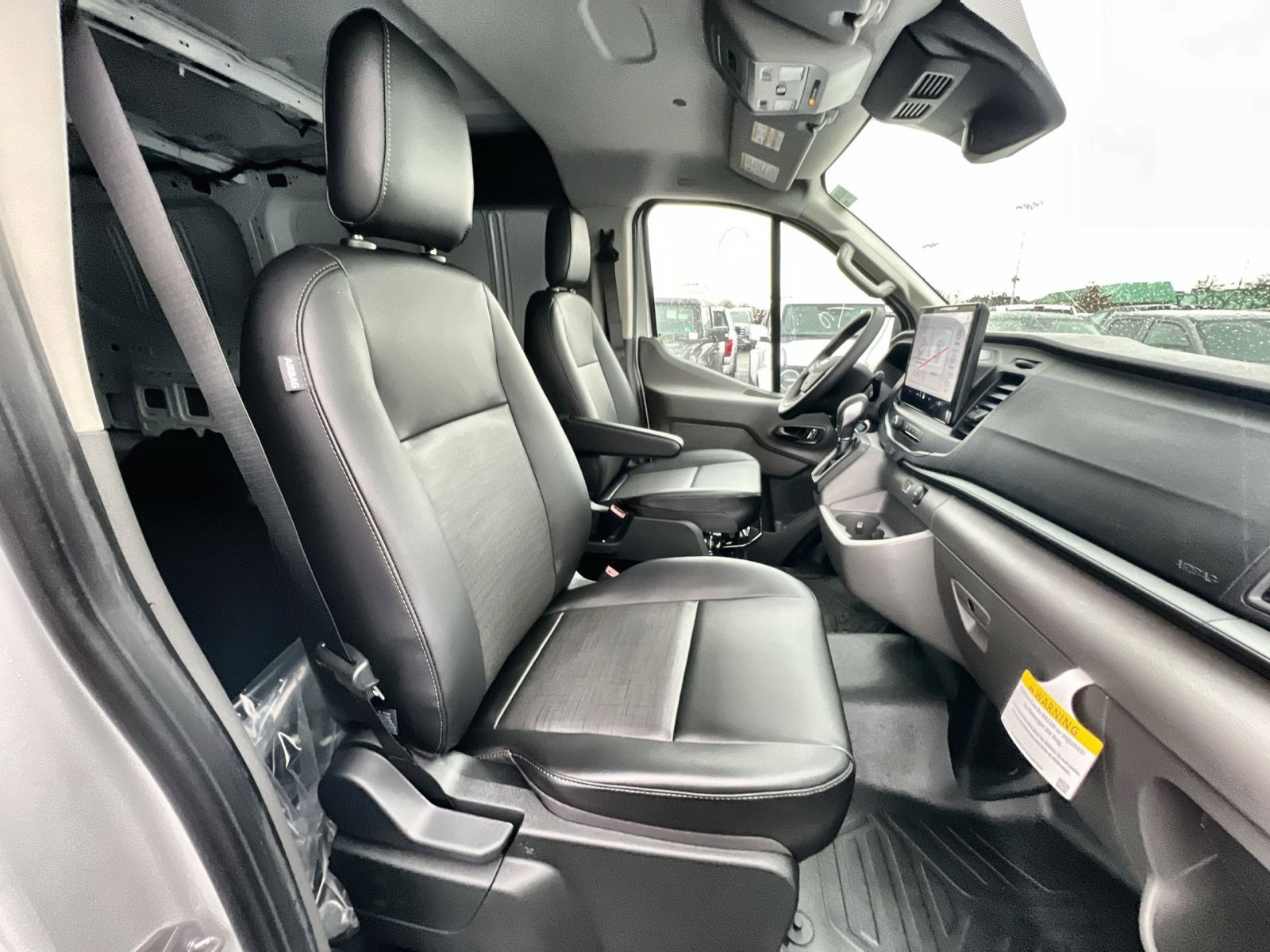 New 2026 Ford Transit 250 Low Roof image 24