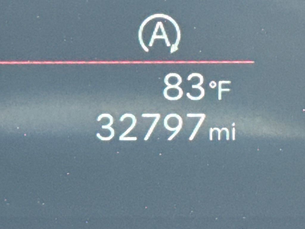 Used 2025 Hyundai Tucson SE image 20