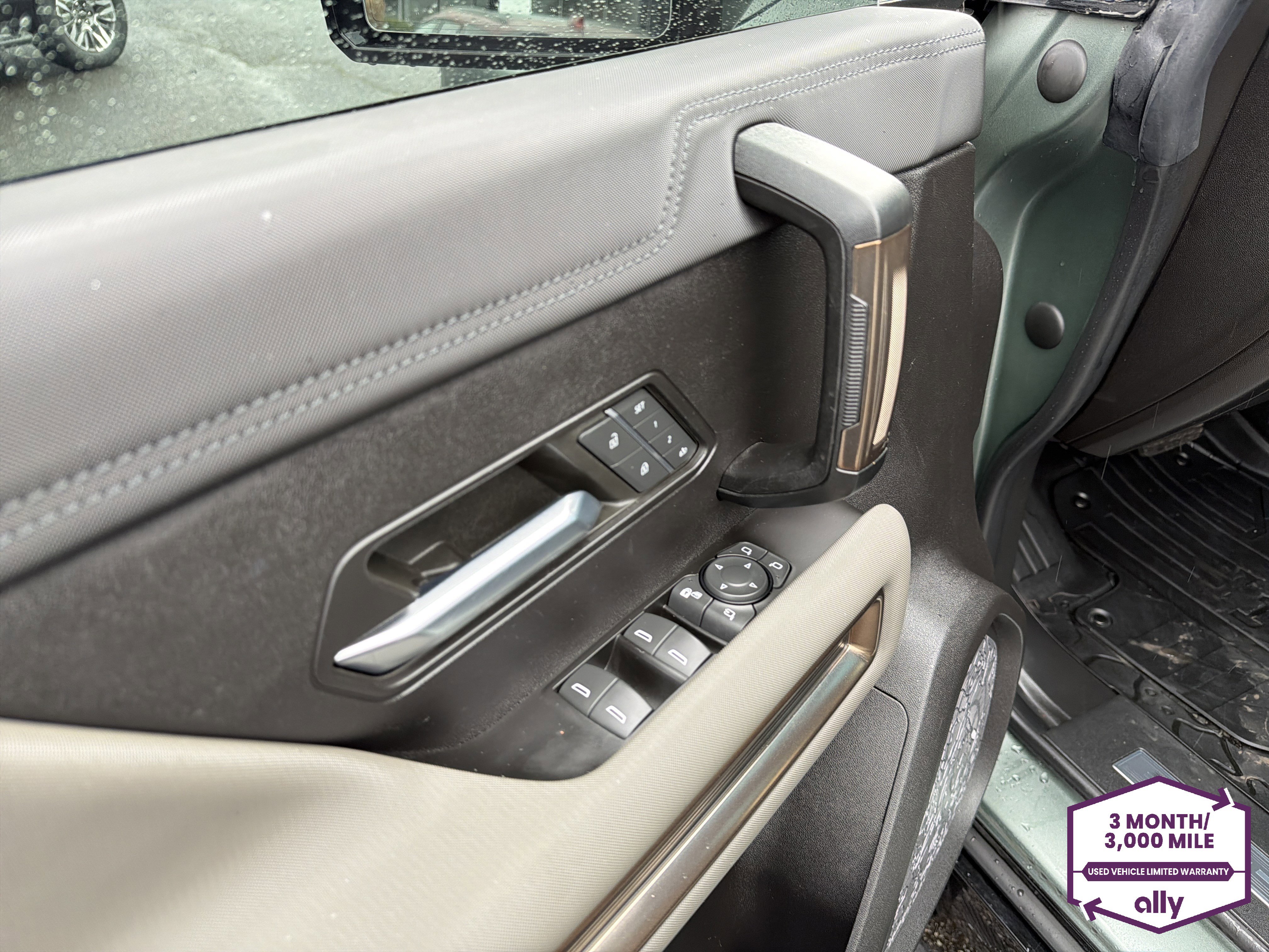 Used 2024 GMC Hummer EV 3X AWD/4WD image 15