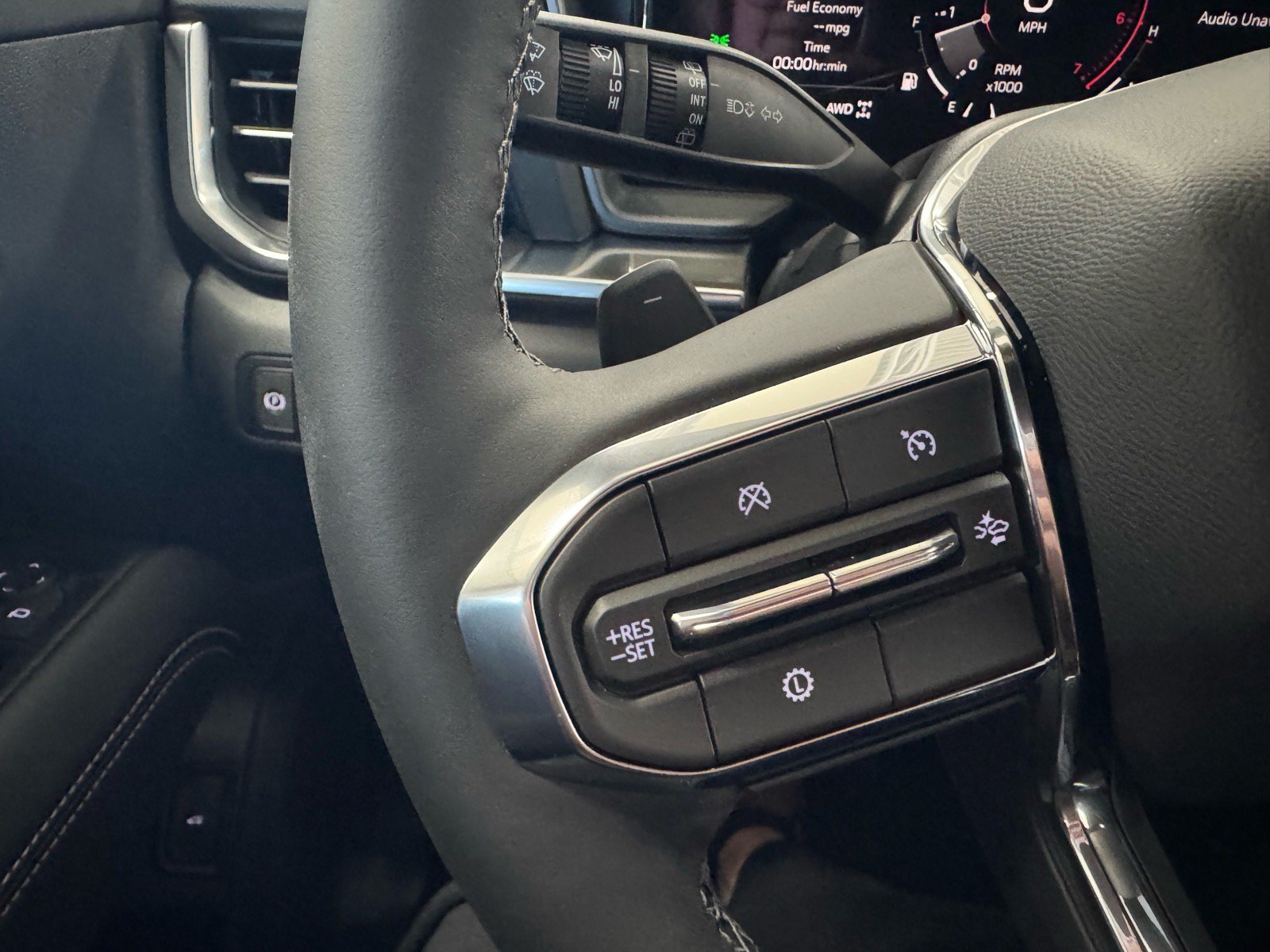 New 2027 GMC Terrain Elevation w/ Elevation Premium Package AWD/4WD image 26