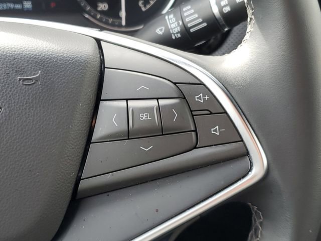 Certified 2025 Cadillac XT5 Luxury w/ LPO, Floor Liner Package AWD/4WD image 19