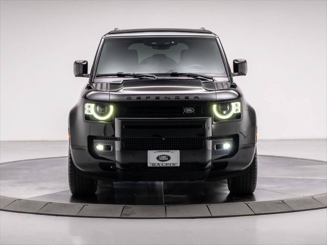 Used 2023 Land Rover Defender 110 SE AWD/4WD image 8