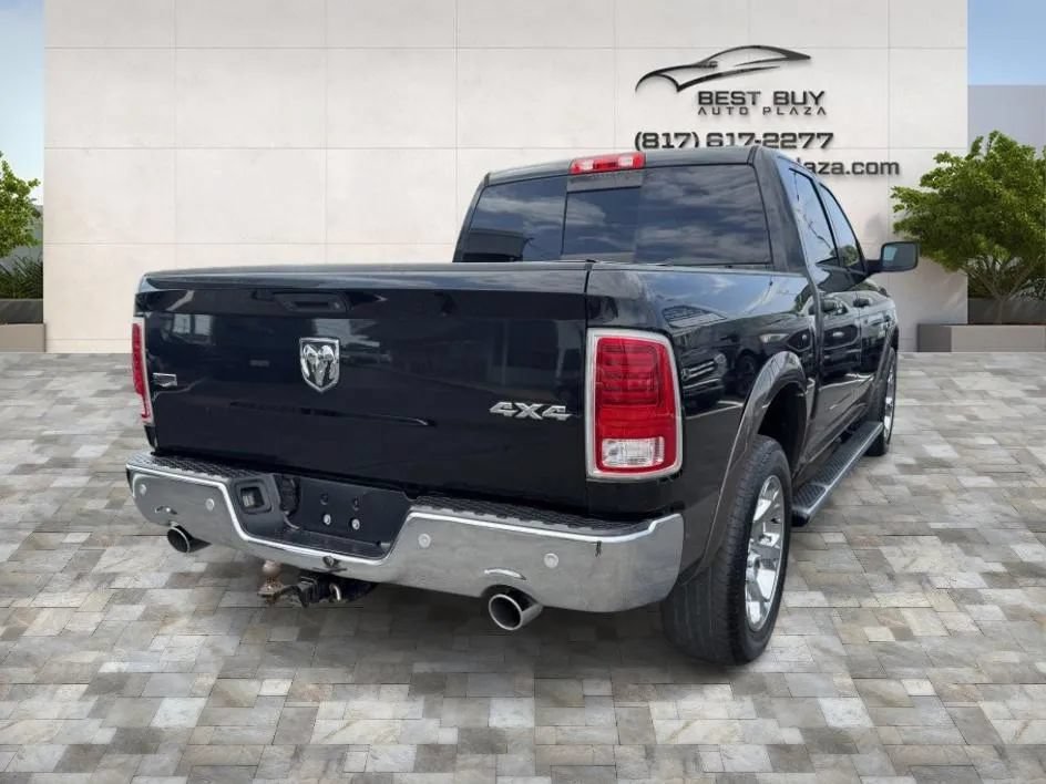 Used 2017 RAM 1500 Laramie w/ Convenience Group AWD/4WD image 6