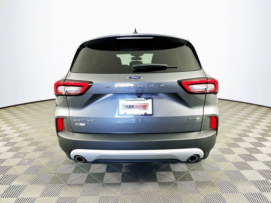 Used 2023 Ford Escape Active AWD/4WD image 9