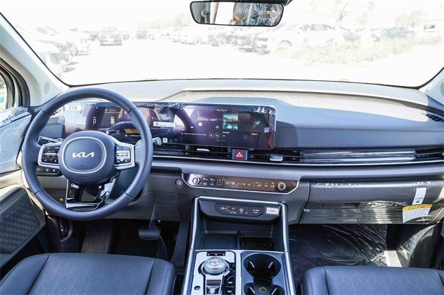 New 2026 Kia Carnival EX image 14