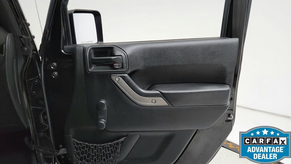 Used 2017 Jeep Wrangler Unlimited Sport w/ Connectivity Group image 22